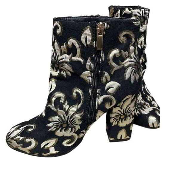 Bamboo Namaste Tapestry Black & Gold Floral Ankle Block Heel Booties Size 8 - Picture 2 of 8